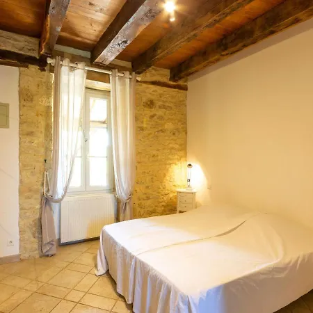 Splendid Holiday In D Gagnac With Heated Swimming Pool And Jacuzzi Casa de Férias *
